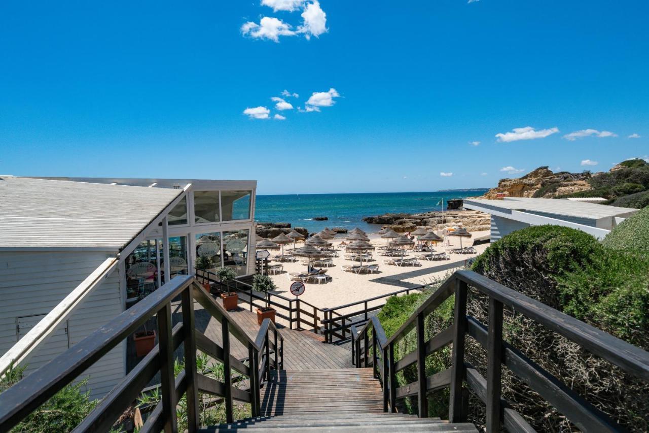 Beach Villa With Ocean View And Rooftop Cinema Гия Экстерьер фото